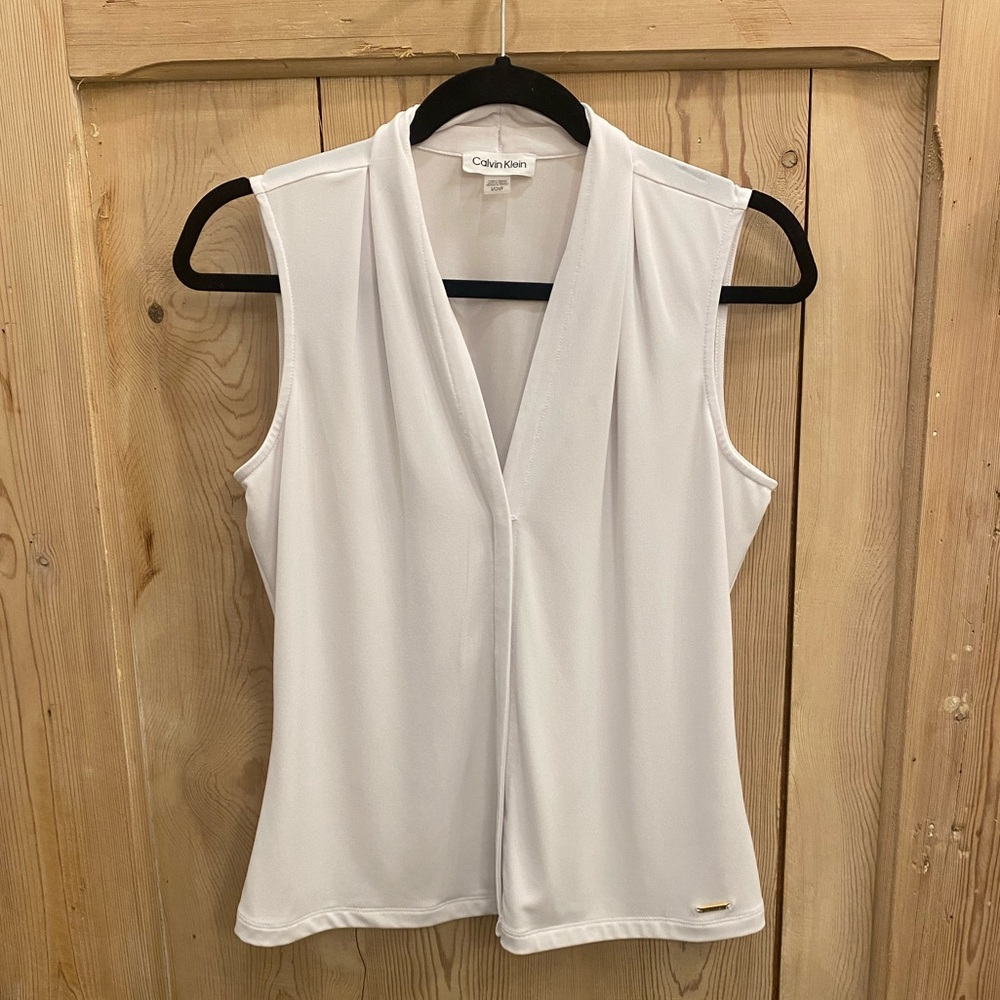 Women’s Sleeveless White Calvin Klein Blouse, Adult Small